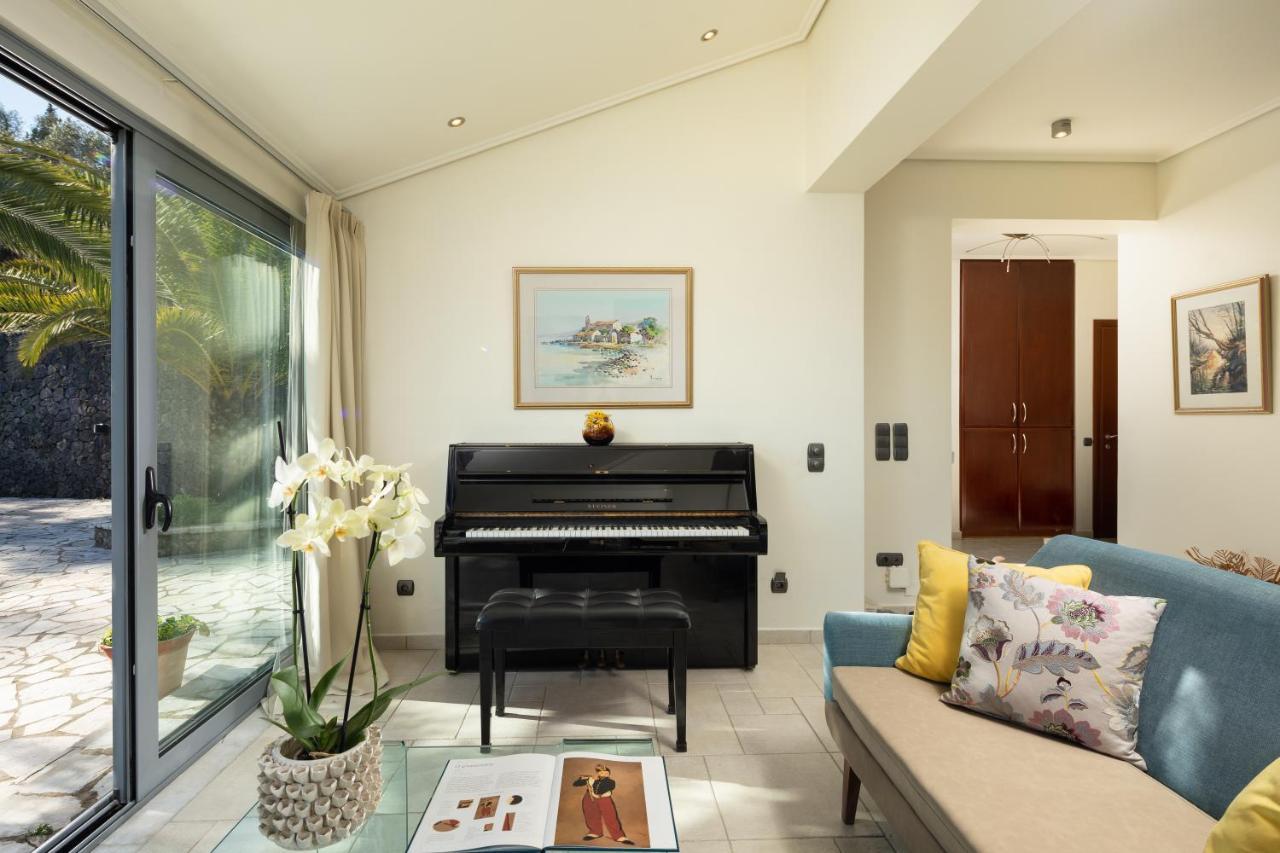 Villa Iremia By Rodostamo Collection Gazatika Экстерьер фото